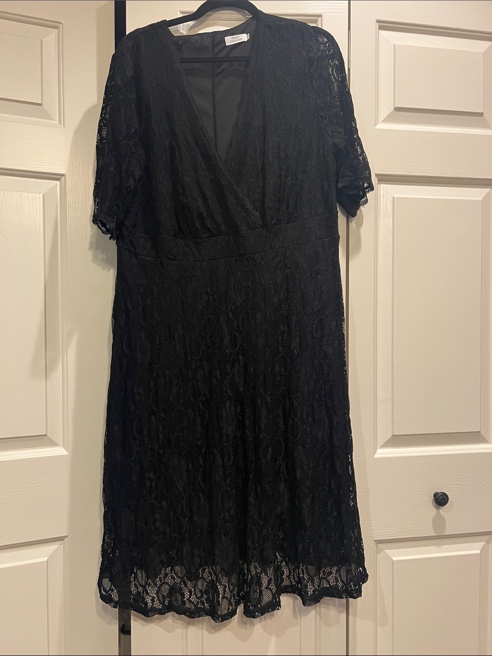 Black Lace Midi Dress with V-Neck